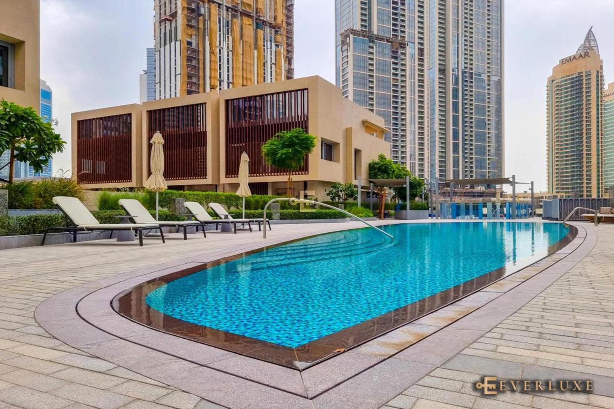 Downtown Elegance 2br Near Fountain Apartment *